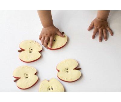 Apple Teether Latex Oli&Carol Pepita The Apple