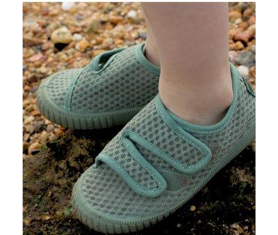 Play Shoes Swim Shoes Fern