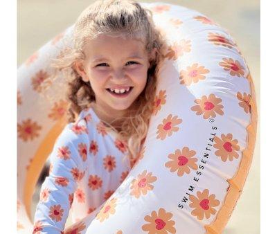Flower Hearts Floater 55cm