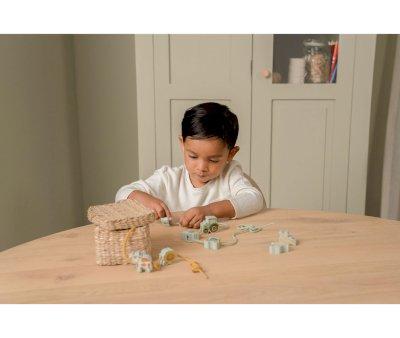 Figuras de Madera para Enlazar Cordones Little Farm