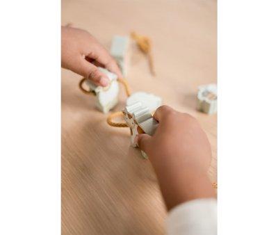 Figuras de Madera para Enlazar Cordones Little Farm
