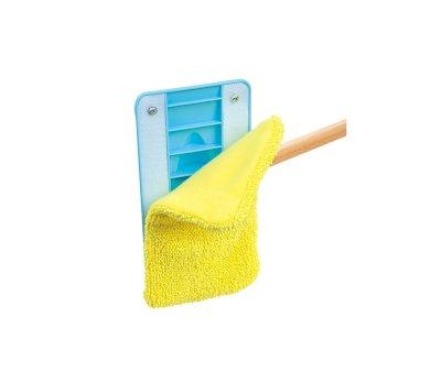 Juego de Limpieza con Escoba