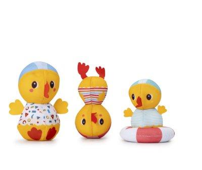 3 Patitos de Bao Aprendiendo a Nadar