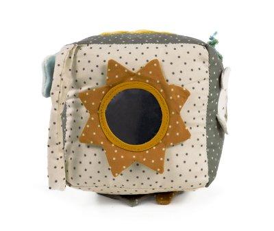 Cubo Blandito de Actividades Sonajero Poppy Musgo