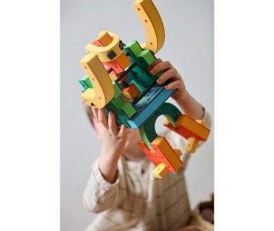 Costruzioni BAKOBA Combiner