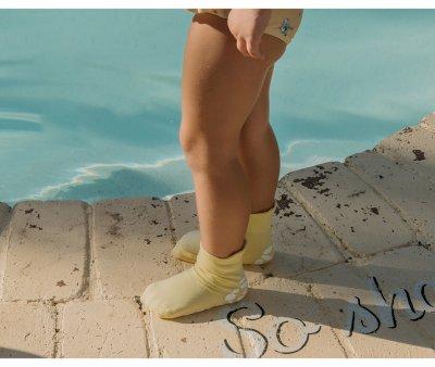 Calcetines Piscina Amarillo